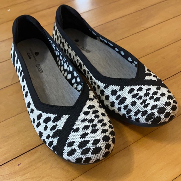 Clarks Shoes - Clark’s cushion soft Cloud Steppers